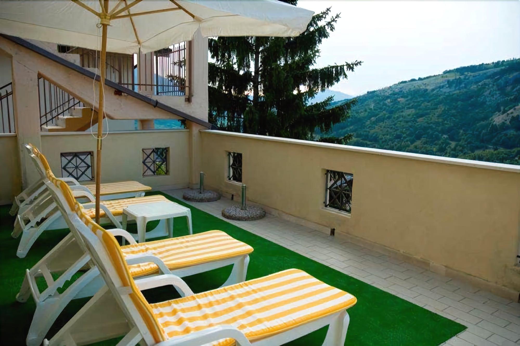 Hotel Viola Caramanico Terme Exteriér fotografie