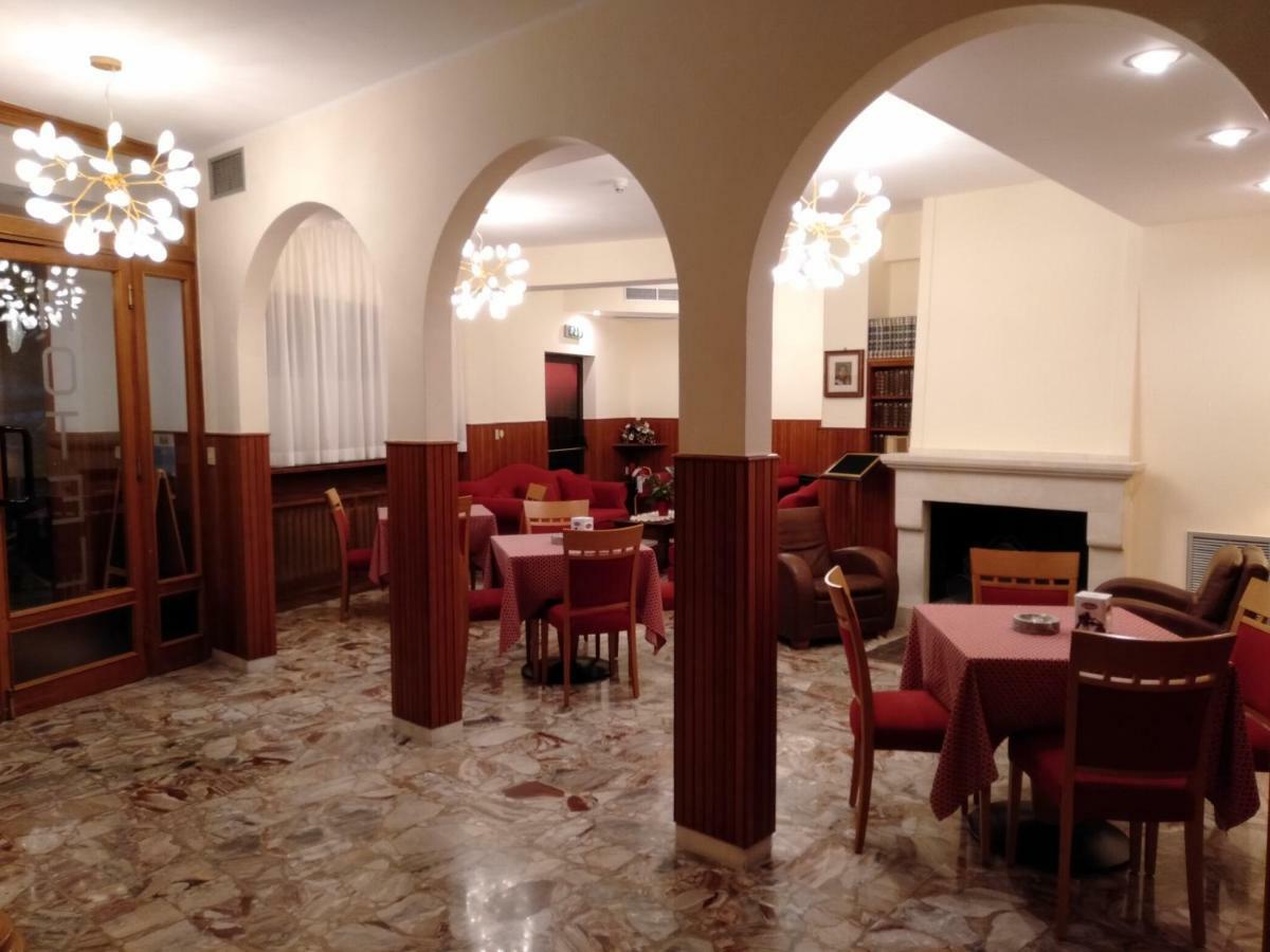 Hotel Viola Caramanico Terme Exteriér fotografie